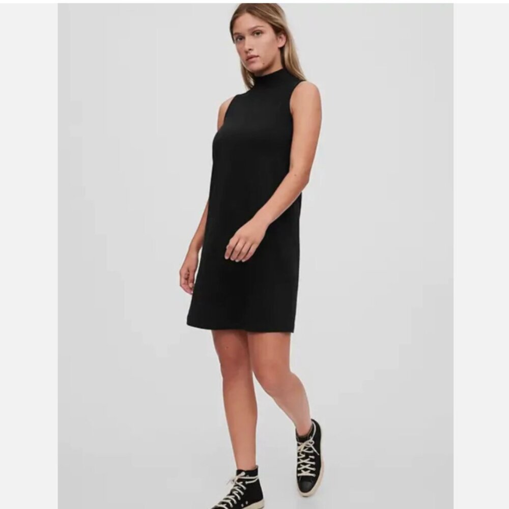 NWT GAP Black XS Sleeveless Mockneck Dress